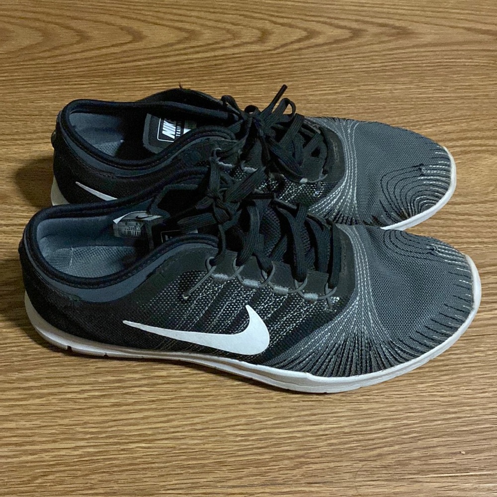 Nike Women’s Flex Adapt Shoes